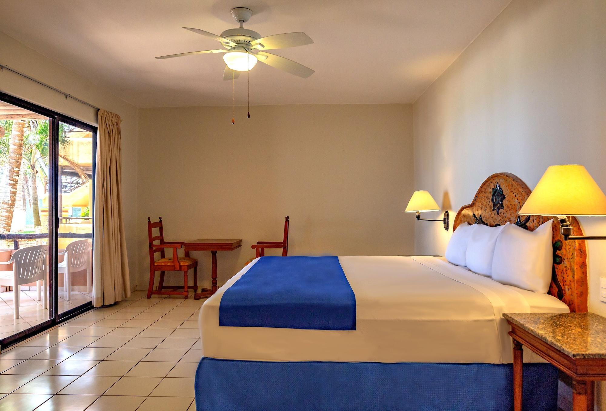 Reef Yucatan All Inclusive & Convention Center Merida Exterior photo